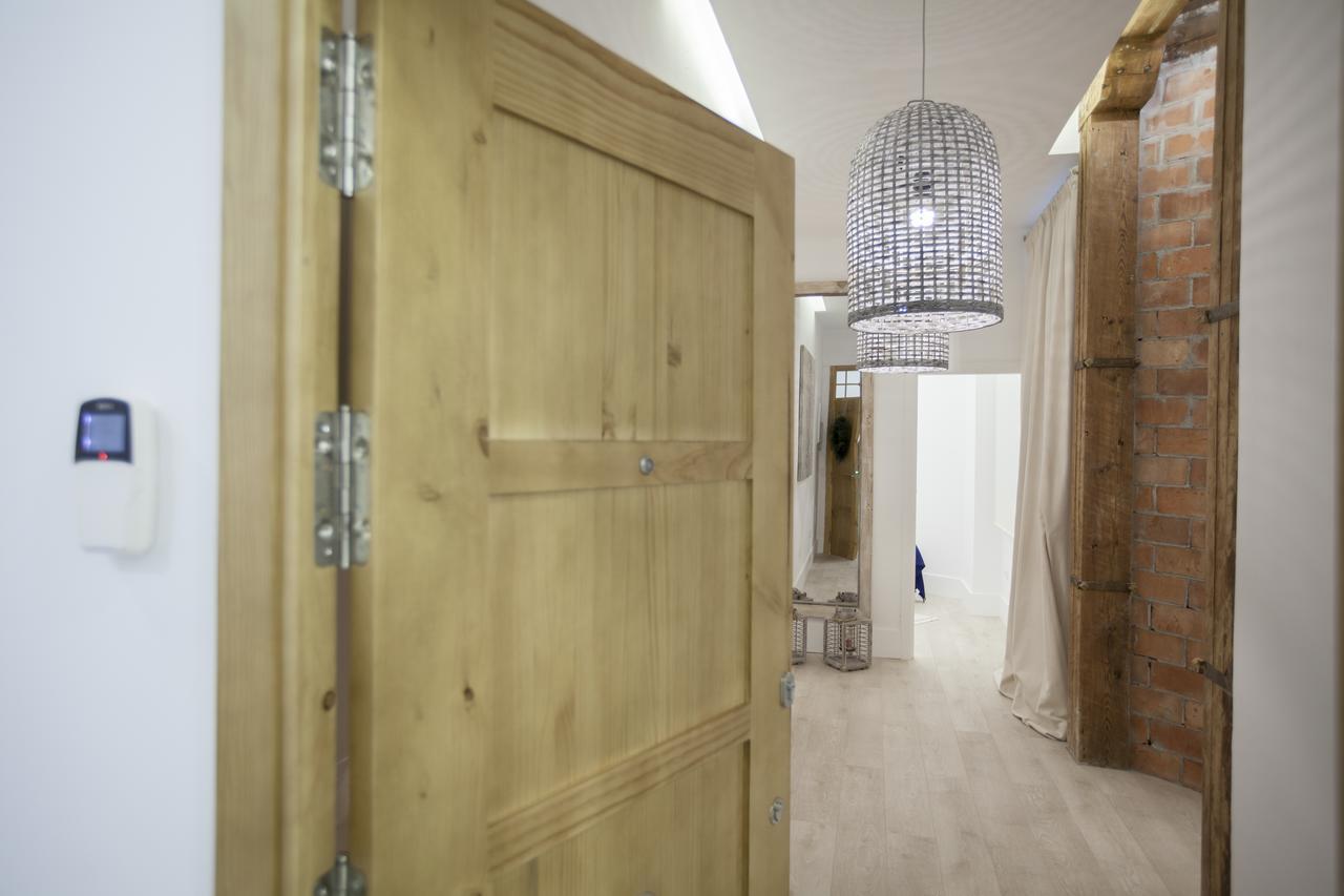 Gr Suites Boutique Catedral マラガ エクステリア 写真