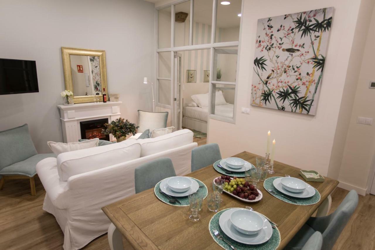 Gr Suites Boutique Catedral マラガ エクステリア 写真